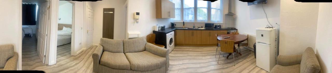 Entire Two Double Bedrooms Flat N4 Грейт-Ярмут Экстерьер фото