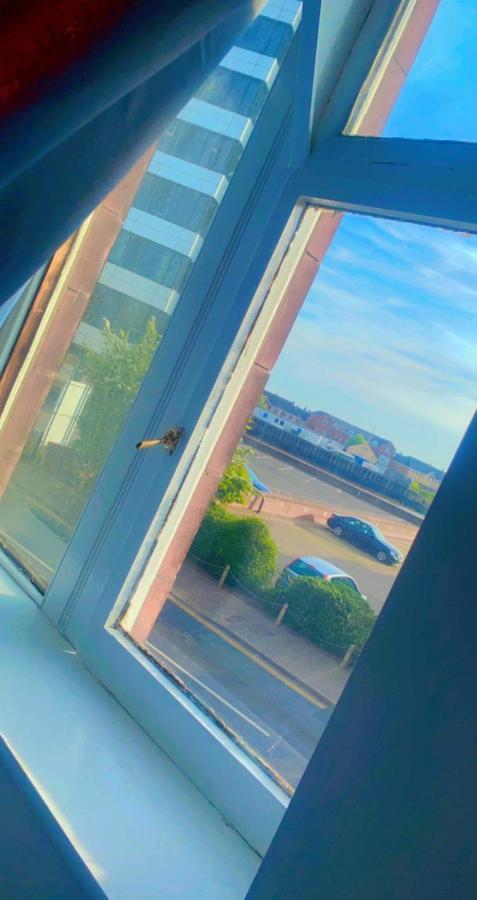 Entire Two Double Bedrooms Flat N4 Грейт-Ярмут Экстерьер фото